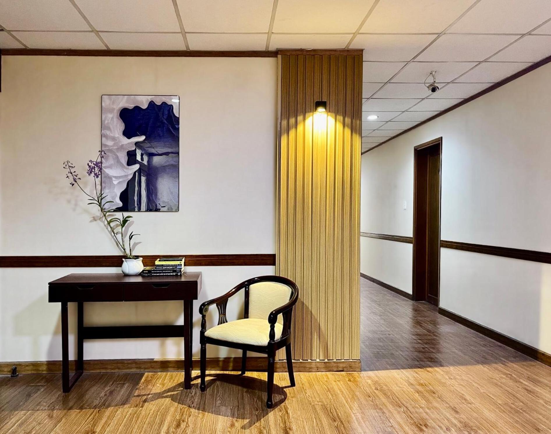 Dong Xuyen Hotel Лонгсюен Экстерьер фото